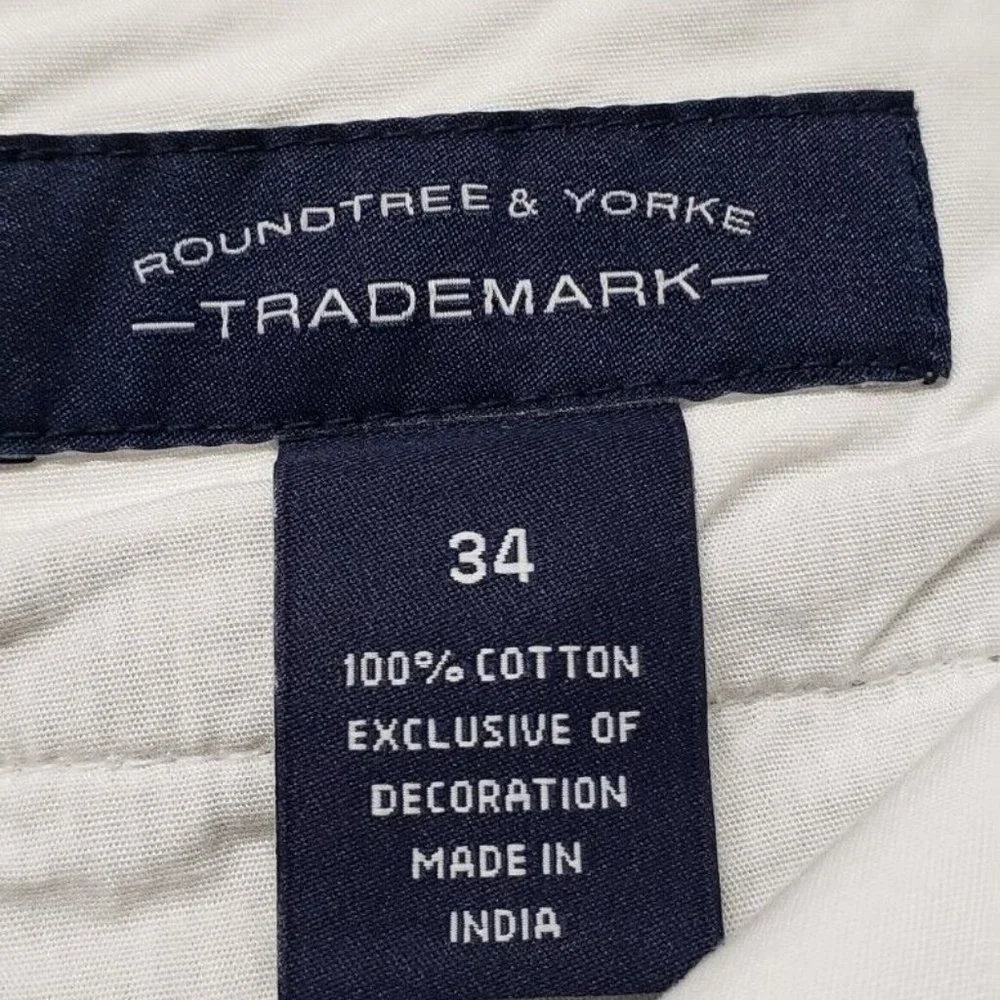 Roundtree & York Men's Chino Shorts  Size: 34  Classic Fit  Flat Front  Stripe
